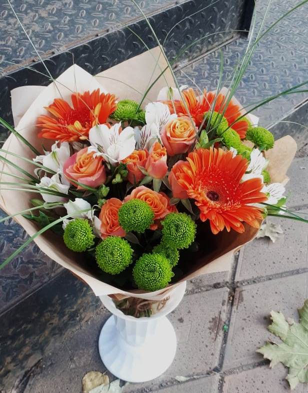 Букет цветов из: Герберы, Хризантемы, Альстромерии и Розы в Моршанске