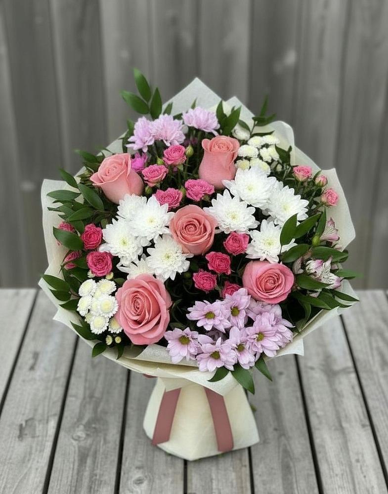 Букет цветов из: Альстромерии, Гвоздики, Розы и Хризантемы в Моршанске