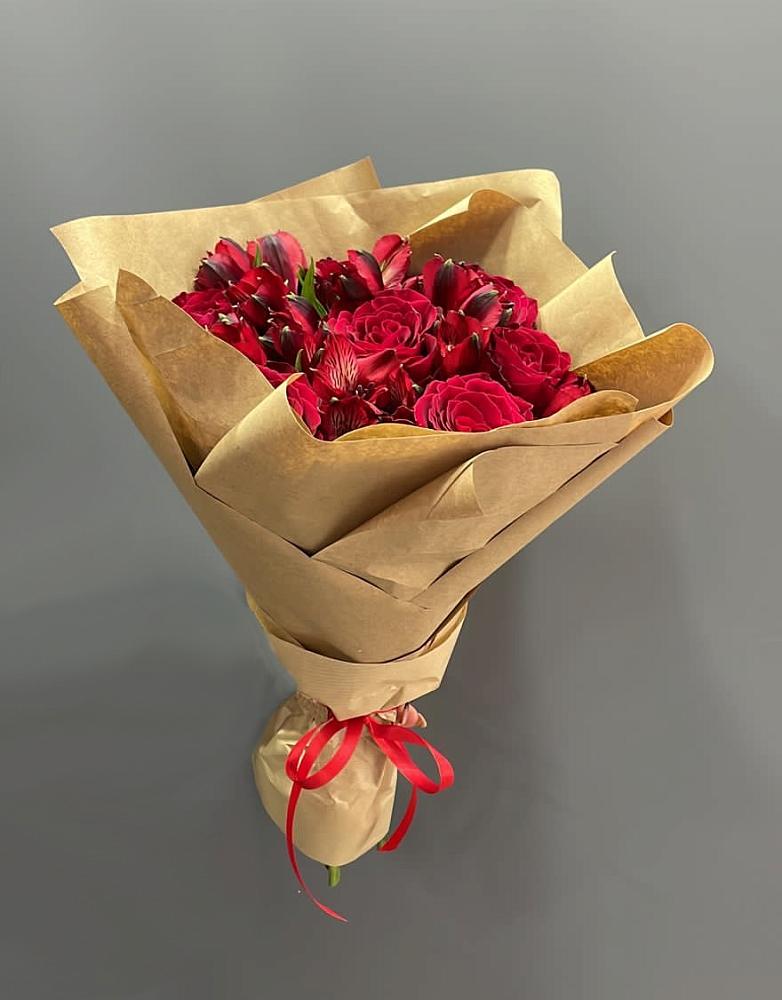 Букет цветов из: Альстромерии и Розы в Моршанске