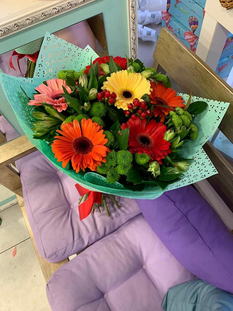 Букет цветов из: Герберы, Хризантемы и Альстромерии в Моршанске