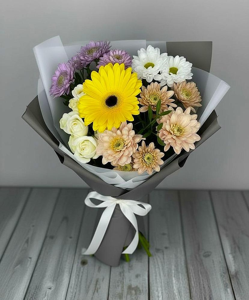 Букет цветов из: Розы, Герберы и Хризантемы в Моршанске