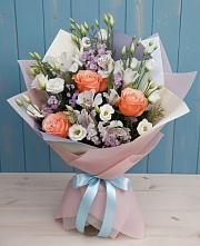Букет цветов из:  Лизиантусы, Розы, Альстромерии и Гипсофила #REPLACE_PRED# Моршанске