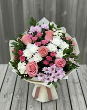 Букет цветов из:  Альстромерии, Гвоздики, Розы и Хризантемы в Моршанске
