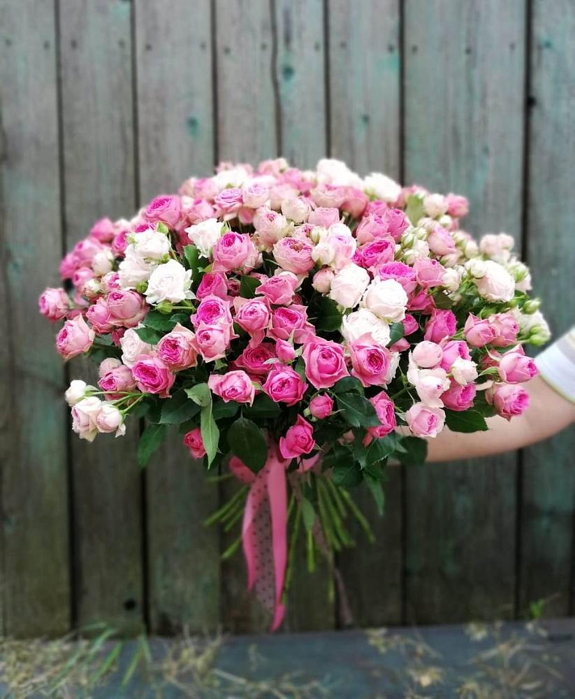 Букет Розовые кустовые розы Натали и Лав Лидия в Моршанске