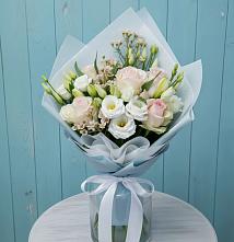 Букет цветов из:  Розы и Лизиантусы #REPLACE_PRED# Моршанске
