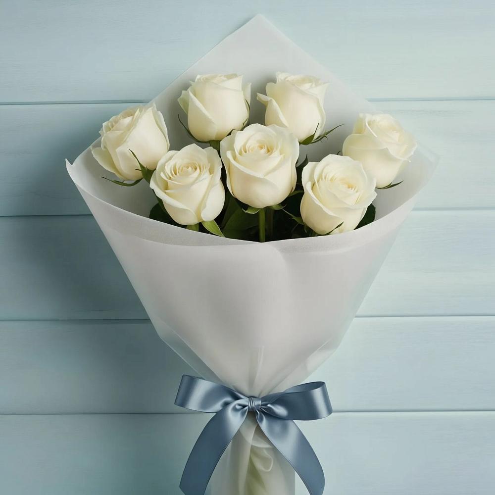 Букет 7 Белых роз Эдлесс Лав в Моршанске